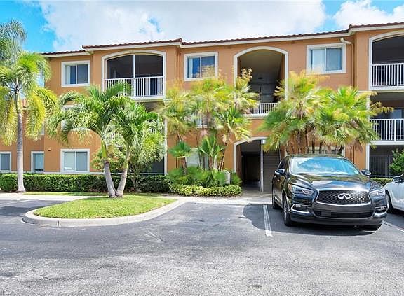 2nd image of 1830 Florida Club Cir APT 4303