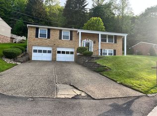 164 Elm Crest Dr, Wheeling, WV