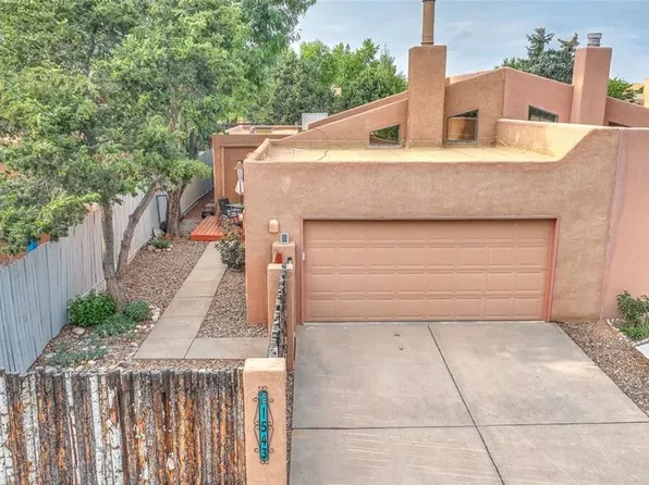 1543 Escondida Ct, Santa Fe, NM 87507