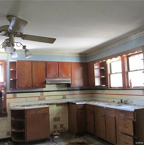 2nd image of 316 Kayser Ave