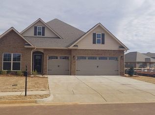 131 Kingsford St, Meridianville, AL 35759