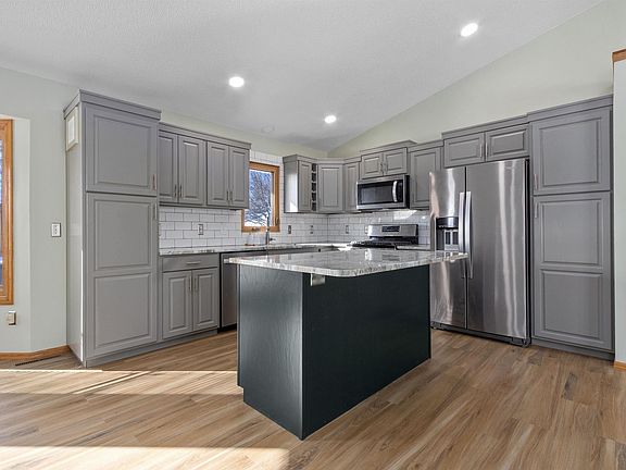5th image of 2709 S Kaystone Dr