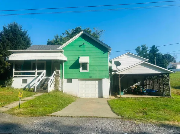 1134 Pellegrin St, Fairmont, WV 26554