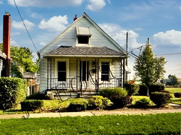 719 E 32nd St, Lorain, OH 44055