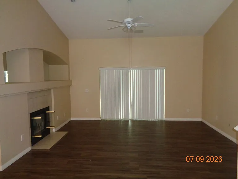1409 Bent Oaks Blvd — Photo 9