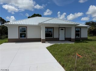105 Concord Loop, Labelle, FL 33935