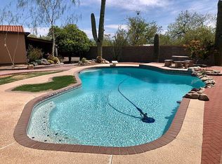 1300 W Calle De La Plz, Sahuarita, AZ 85629