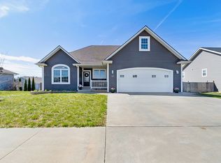 107 Bird Dog Dr, Riley, KS 66531