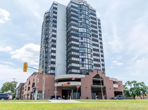 515 Riverside Dr W #403, Windsor, ON N9A 7C3