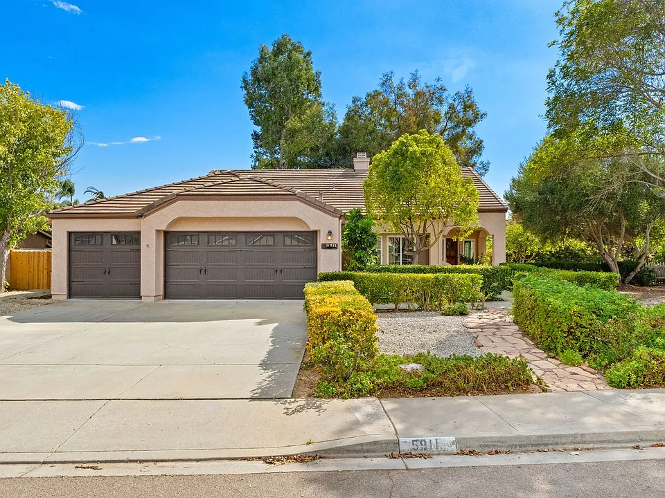 5911 Rio Valle Dr