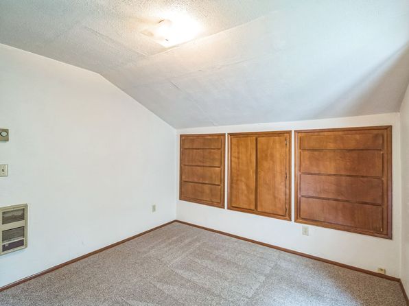 412 Church St, Gaston, OR 97119