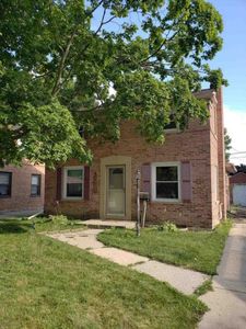 2425 Dwight St, Racine, WI, 53403