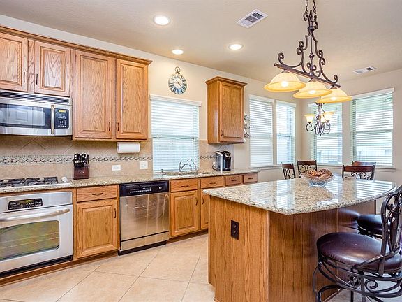 4th image of 4926 Windy Orchard Ln