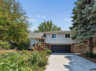 13633 Hascall St, Omaha, NE 68144