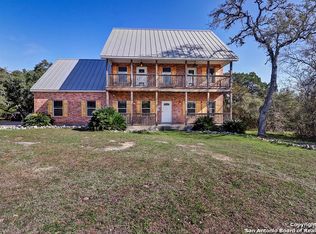150 Cobblestone Dr, New Braunfels, TX 78132