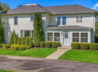 1431 Gillis Rd, Malta, IL 60150