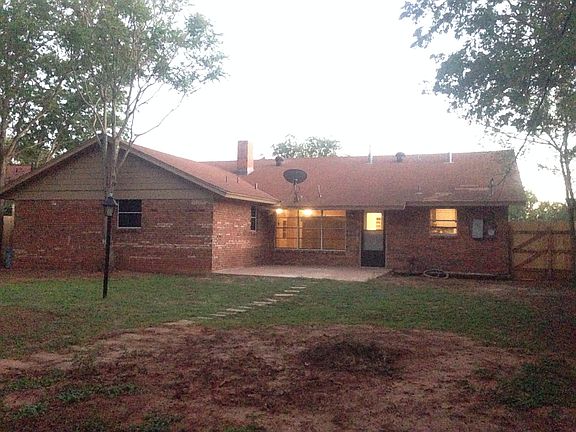 2nd image of 3920 N 10th St
