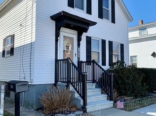 104 Fruit St, New Bedford, MA 02740