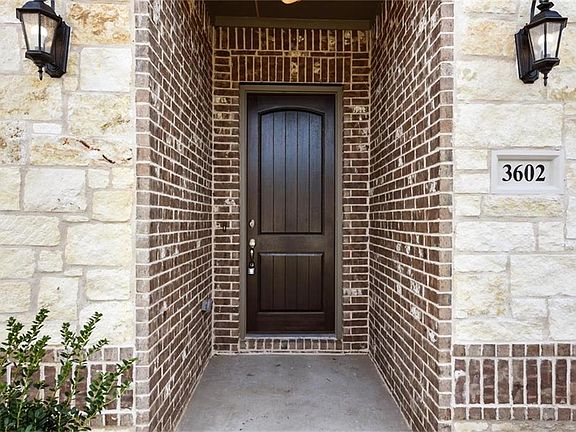3rd image of 3602 Sequoia Ln