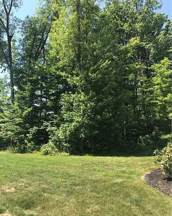 2nd image of 146 Walden Ridge Dr