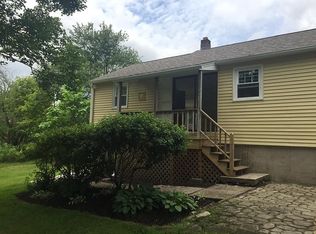 10 Sanford Ln, Bethlehem, CT 06751