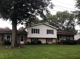 13 Westview Dr, Marshallville, OH 44645