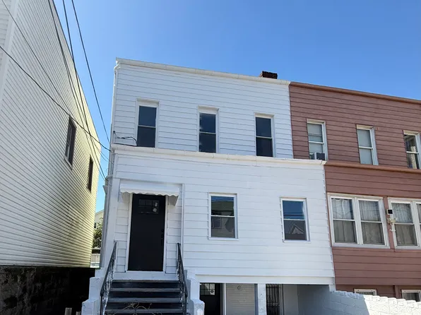 19 Long St #1, Jersey City, NJ 07305