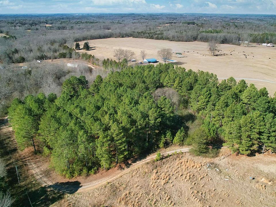 1st image of 428 Pumpkin Center Cir