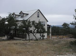 261 Pr 2536, Mico, TX 78056