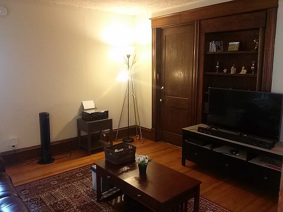 4th image of 3525 1st Ave S