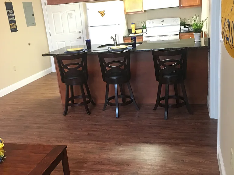 Central Place Living Room/Kitchen