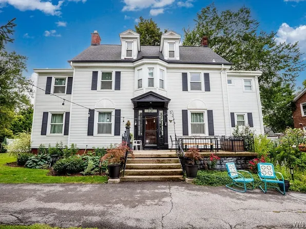 9 High Park Blvd, Buffalo, NY 14226