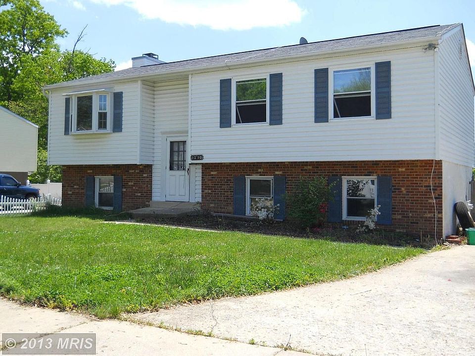 2nd image of 1210 Marton St