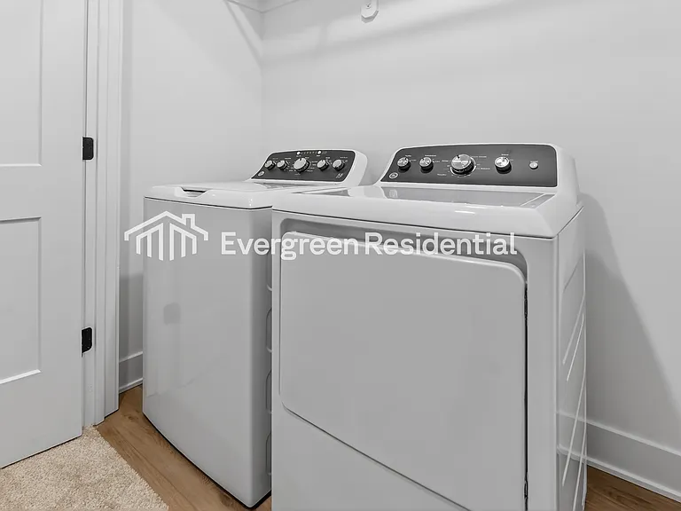 Barryview Townhomes — Photo 21
