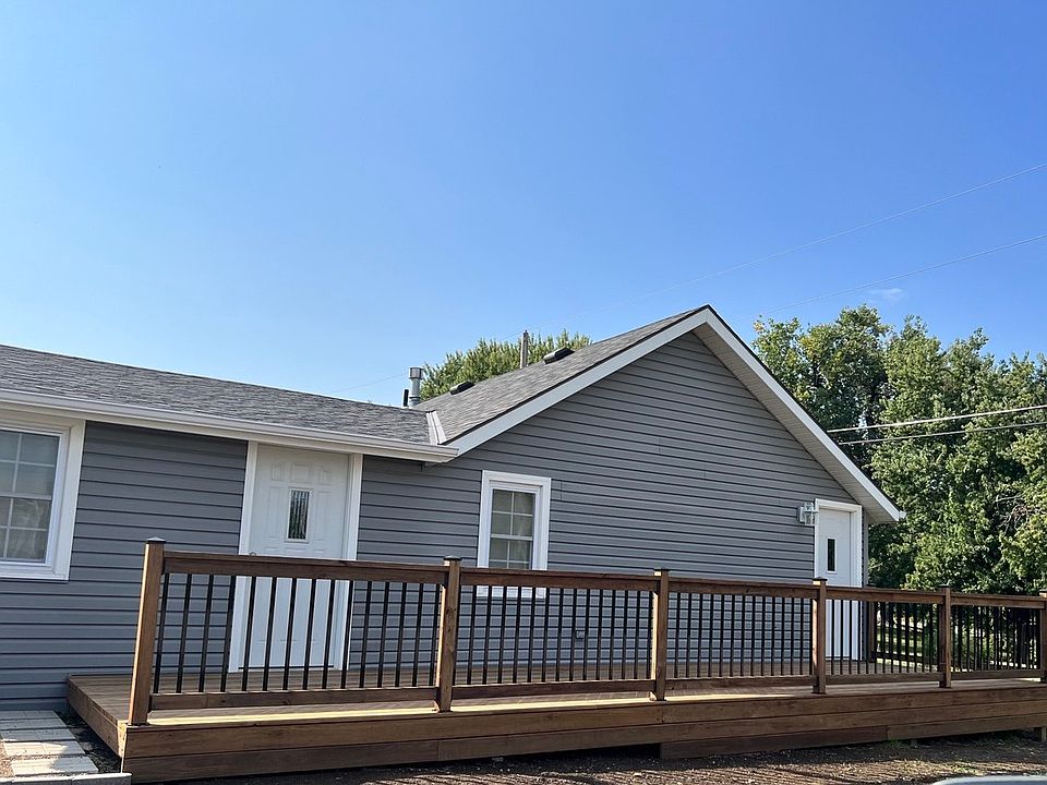 1st image of 914 N St