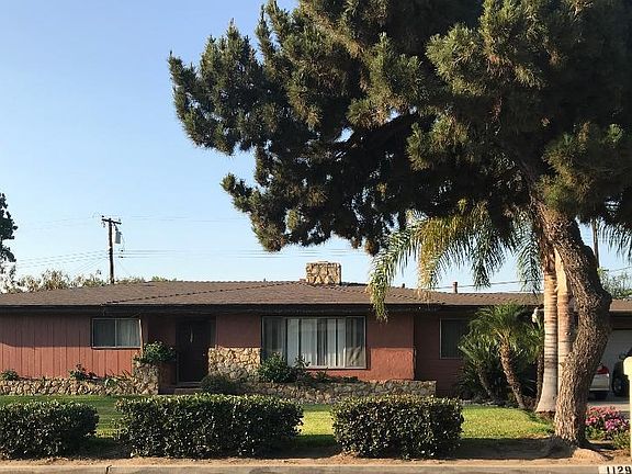 2nd image of 1129 Shamrock Ave