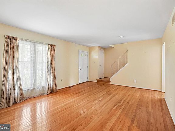 2nd image of 2843 Valley Woods Rd