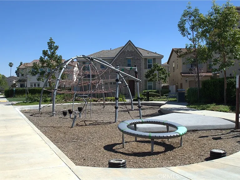 6550 Mogano Dr — Photo 16