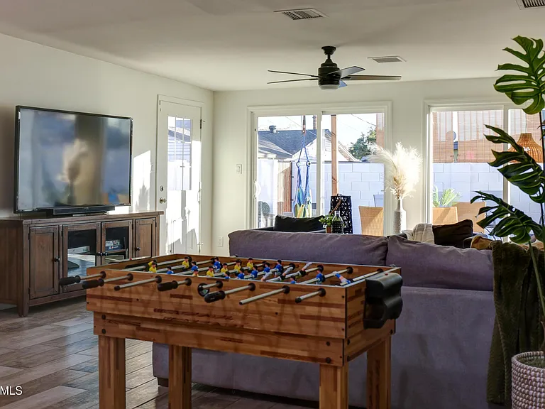 7225 E Villa Way — Photo 8