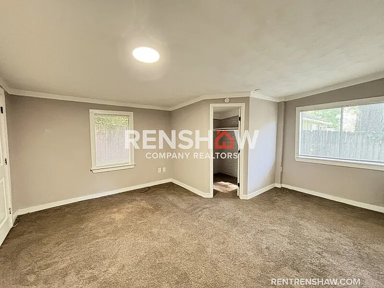 2310 Theda Ave — Photo 10