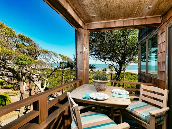 4330 Sea Forest Dr, Kiawah Island, SC 29455