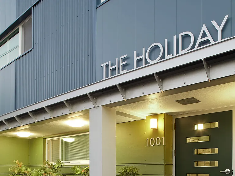 Holiday Apartments — Photo 5
