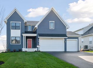 5437 Scenic Loop Run, Victoria, MN 55318