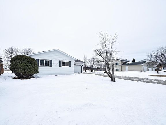 3rd image of 1971 29th Street Cir S