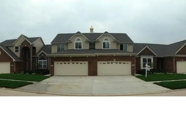 24485 Rosemont Dr #1, South Lyon, MI 48178