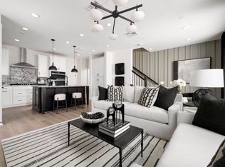 312 Moonflower Rd, Ladera Ranch, CA 92694