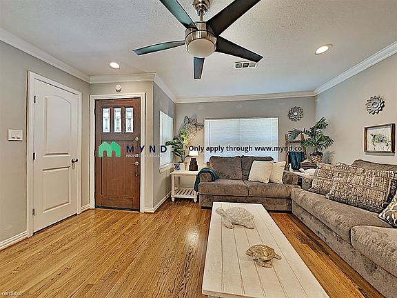 4th image of 6915 Jalna St