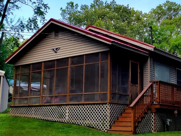 1350 Lakeview Dr, Springville, TN 38256