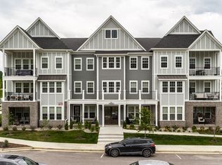 6000 Shadow Green Dr #301, Franklin, TN 37064