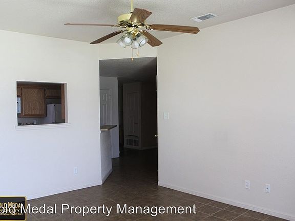 2nd image of 1201 Cinch Dr APT A